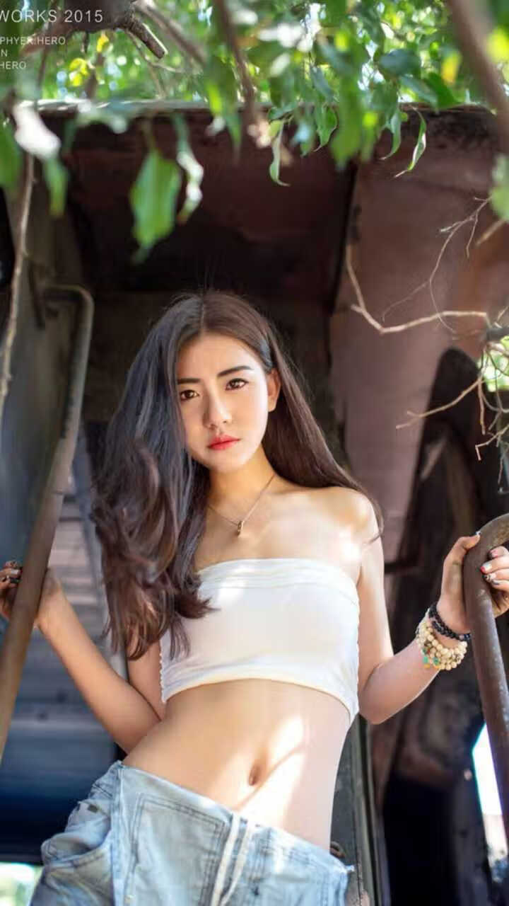 中国女泳队勇夺多金领跑积分榜，中国女子游泳国家队