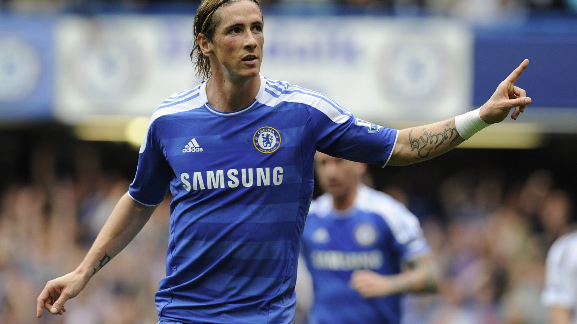 西甲：马德里双雄再起波澜，积分榜前两名难分伯仲，马德里竞技西甲联赛排名